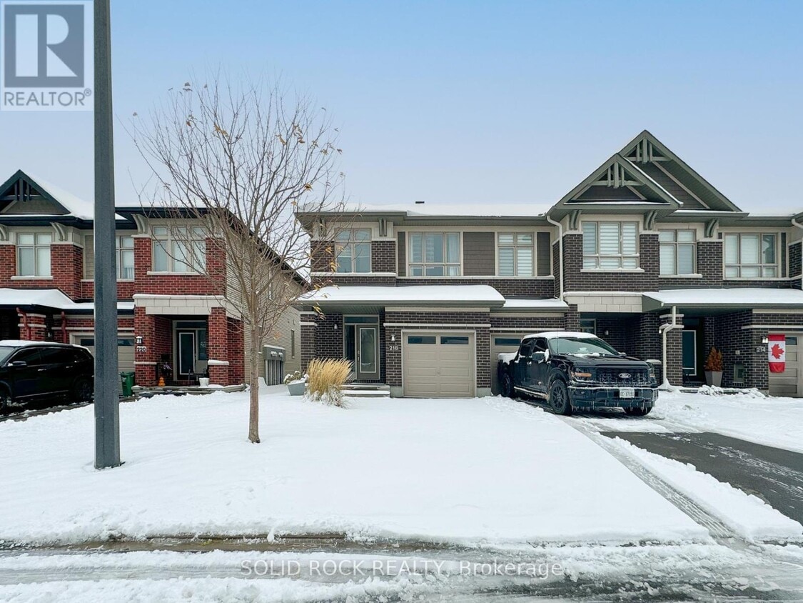 Primary Photo - 218 Lift Ln