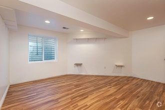 Building Photo - 6715 Antigua Dr