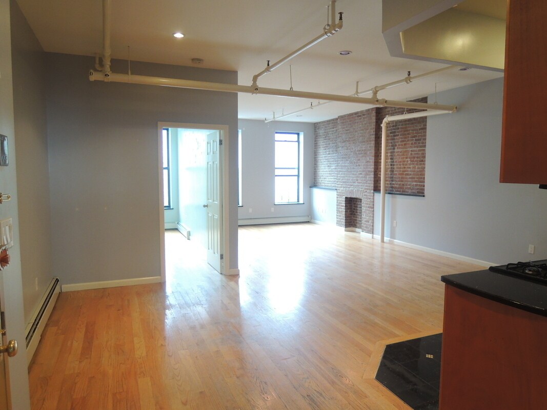 Entrance - Front Bedroom, Living Room - 52 Graham Ave