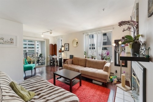 Foto del edificio - Hayes Court Condo in Westlake - 2 bedrooms