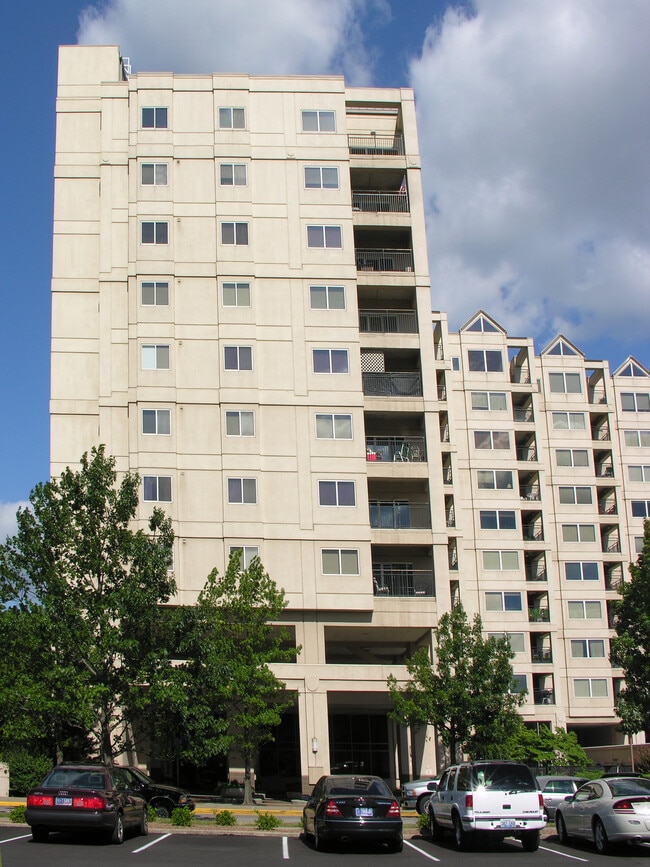 Building Photo - The Harbours Condominiums
