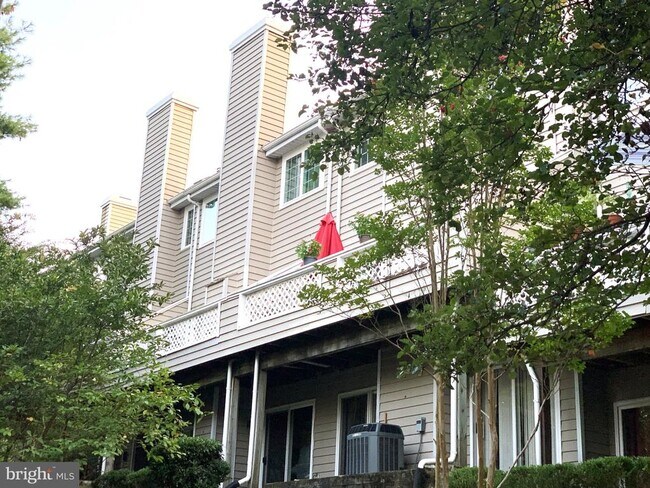 Foto del edificio - 11 Cabot Dr