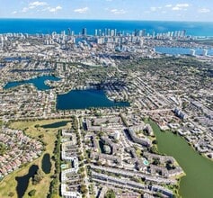 Building Photo - 1401 NE 191st St