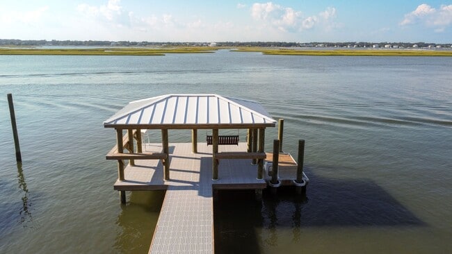 Foto del edificio - Seasonal Rental: Total Relaxation with Sou...