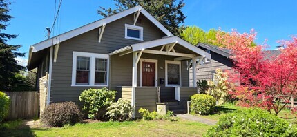 Building Photo - 3417 42nd Ave SW