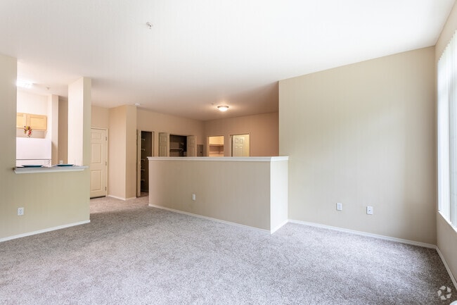 Studio, 1BA - 680 SF - Cornerstone Apartments