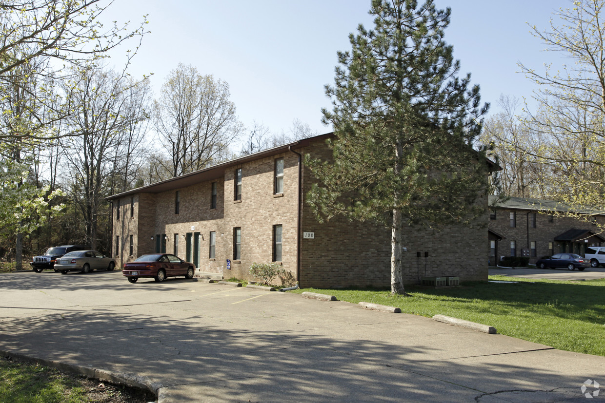 Building Photo - 730-740 E Lincoln Trail Blvd