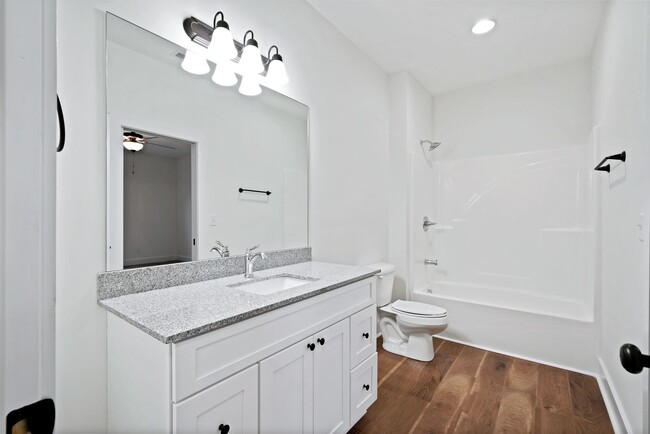 Building Photo - 218 Baylor Ct