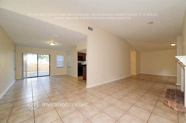 Building Photo - 405 Park Ridge Ave