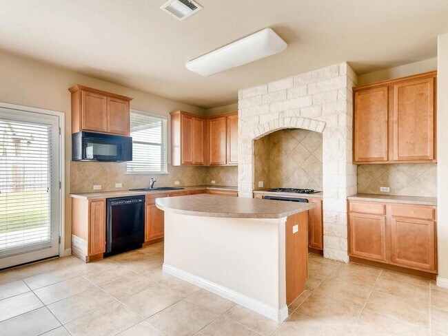 Foto del edificio - 857 Dark Horse Ln