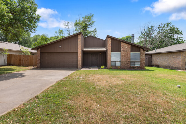 Foto del edificio - 4136 Willow Oak St