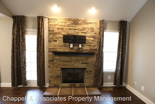 Foto del edificio - 4 br, 3 bath House - 2790 Ann DR