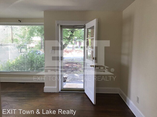Building Photo - 3 br, 1 bath House - 306 N. Main St.