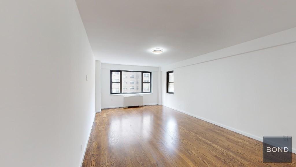 Foto principal - 405 E 56th St