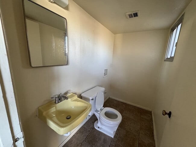 Photo - 4624 N 71st Ln Townhome