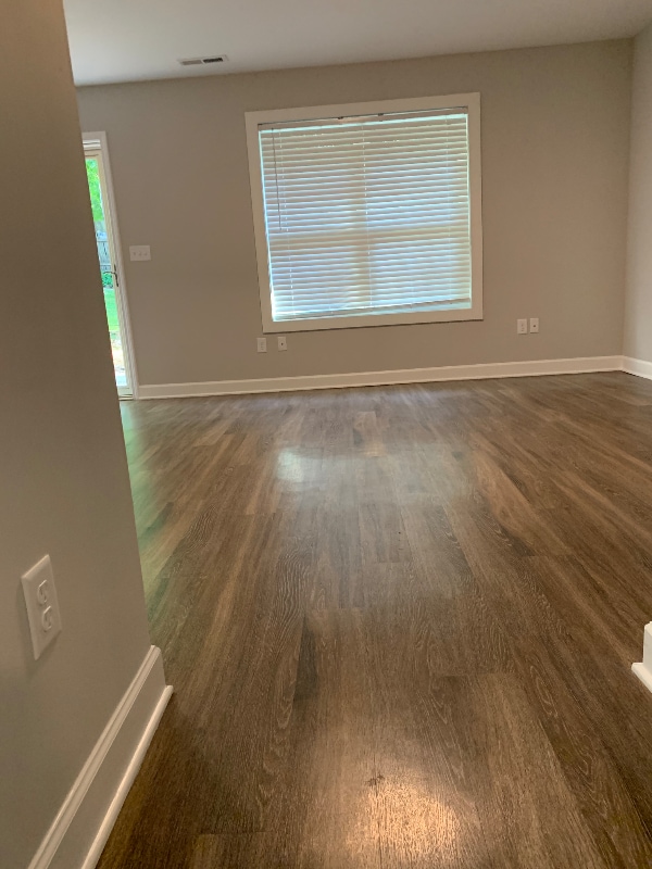 Foto principal - 4108 Greenbriar Rd