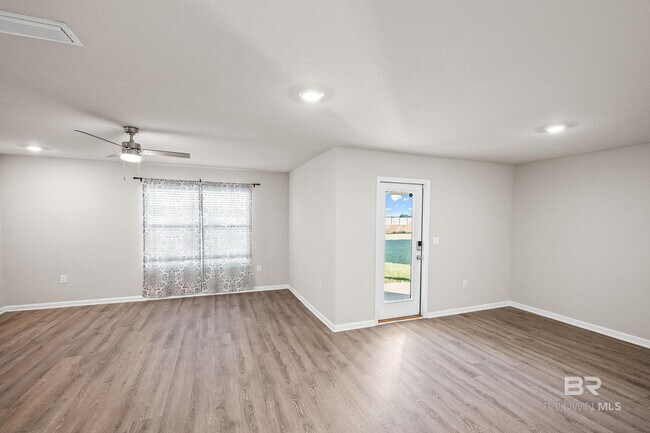 Building Photo - 12872 Pr Fld Dr