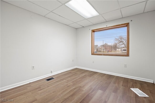 Building Photo - 1063 W 21st St