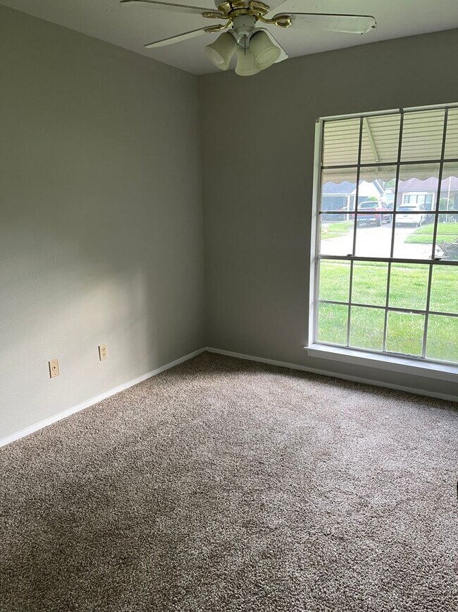 Foto del edificio - Remodeled Bossier 4 Bedroom Home