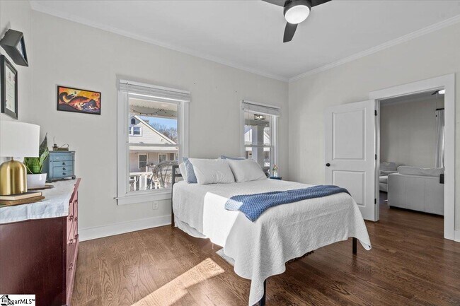 Building Photo - 40 Seyle St