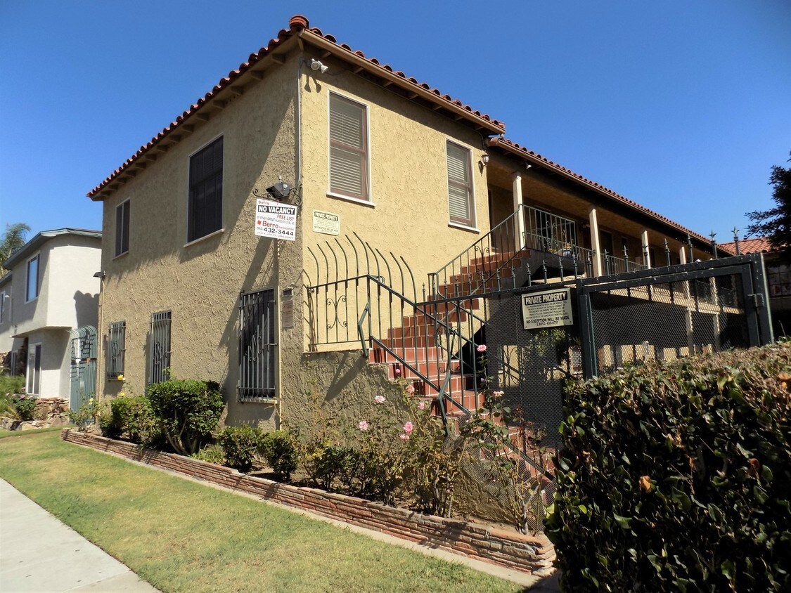 1960 Chestnut Ave, Long Beach, CA 90806 Apartments in Long Beach, CA