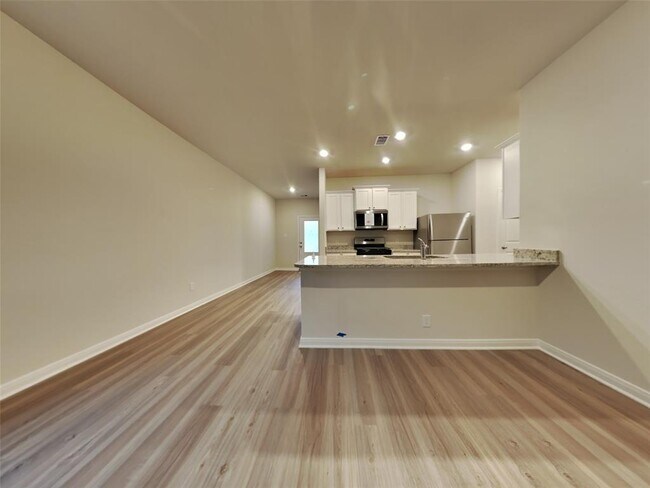 Building Photo - 11415 Bright Sun Dr