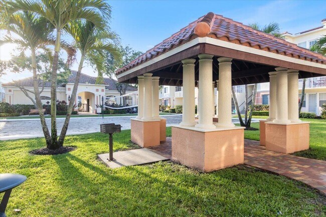 Foto del edificio - 9873 Baywinds Dr