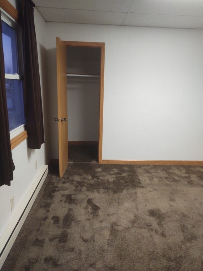 Livingroom - closet space - 604 S Shabbona St