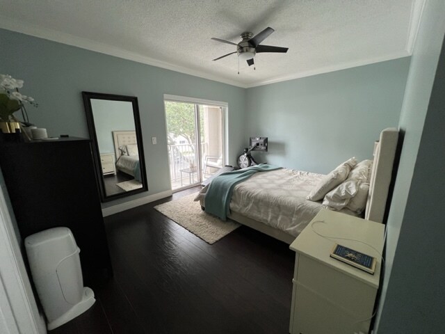 Building Photo - 12560 SW 53rd Ct