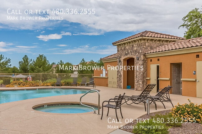 Foto del edificio - 1073 S Hawk Ln