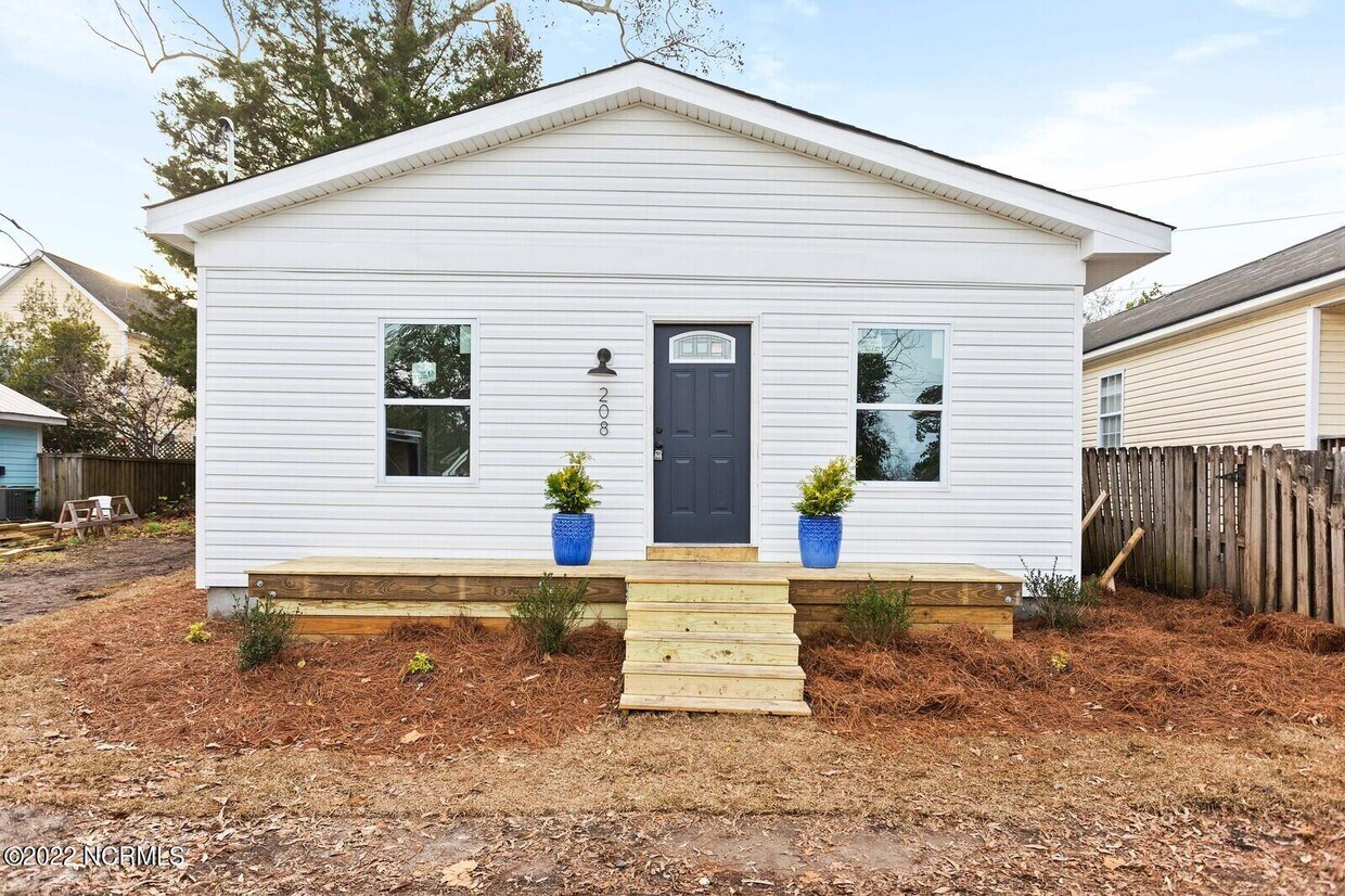 208 Gores Row, Wilmington, NC 28401 House Rental in Wilmington, NC