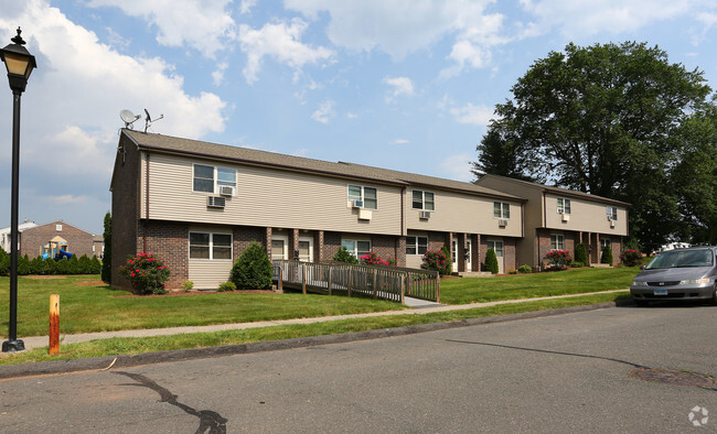 Building Photo - Southfield Apartments