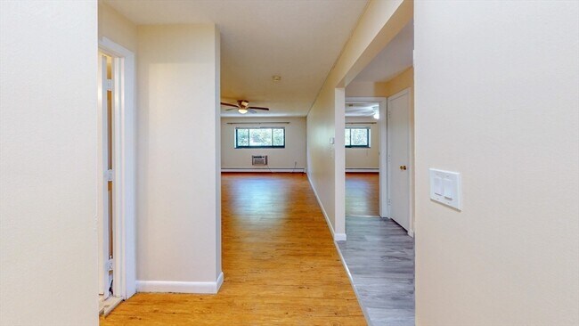 Building Photo - 15 Walbridge St