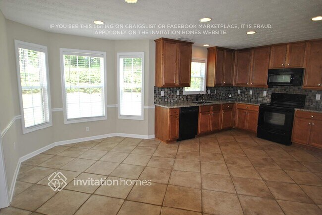 Foto del edificio - 3144 Oak Ridge Ln