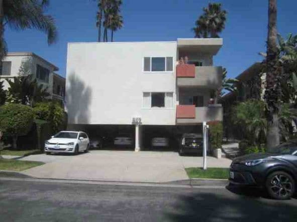 Building Photo - 937 5th St