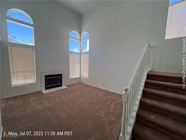 Foto del edificio - 8013 Mt Harris Ct