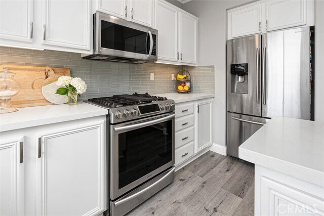 Building Photo - 19 Radiance Ln