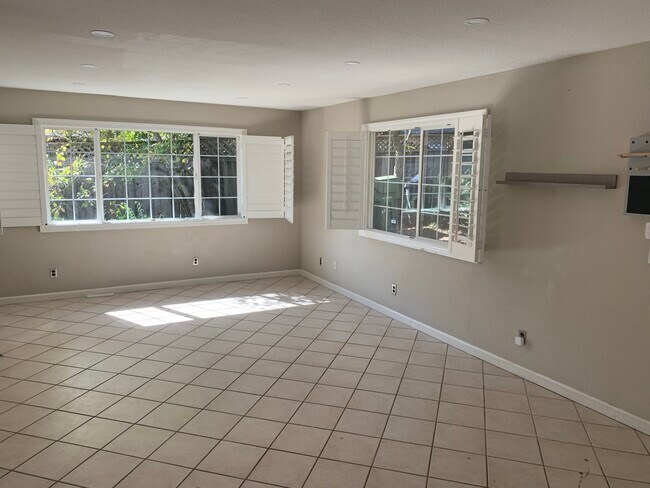 Living Room - 17929 Ida Dr