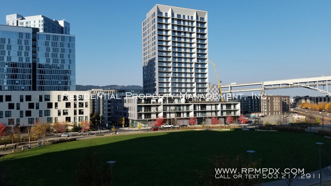 Foto del edificio - Modern Condo in the Pearl District