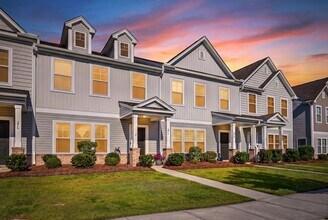 Building Photo - 274 Godwit Dr