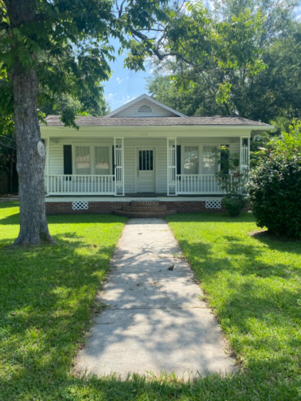 Primary Photo - 408 S 12th Ave
