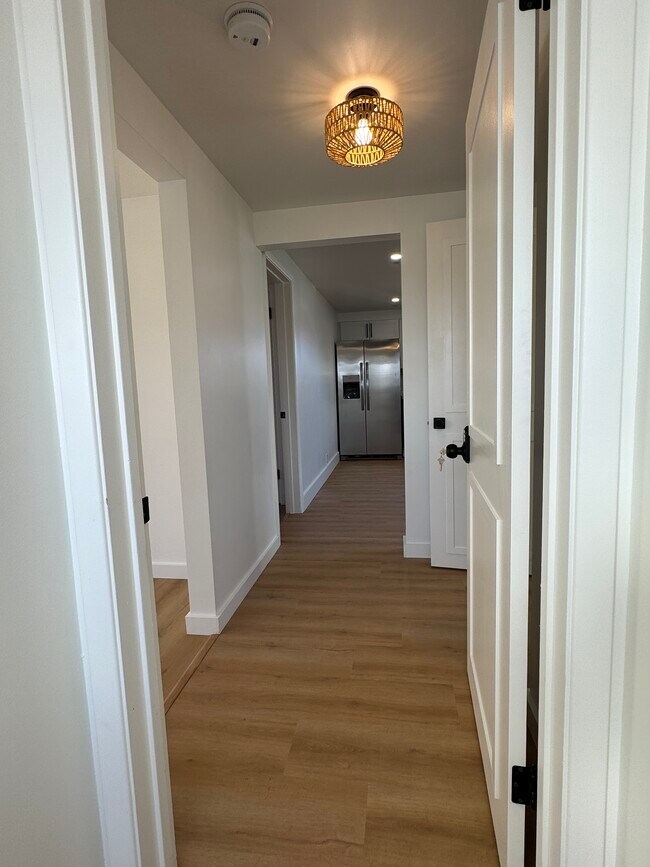 Entrada del apartamento - 249 Dunlop Ave