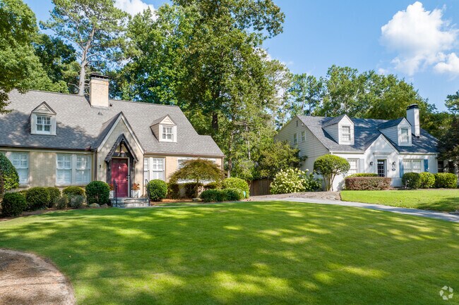 Vintage Tudor homes grace the streets of Ridgedale Park.