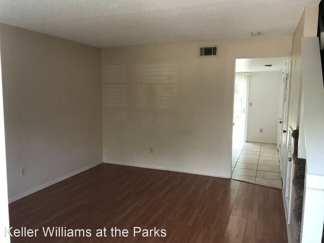 Foto del edificio - 2 br, 1.5 bath House - 3552 Khayyam Avenue