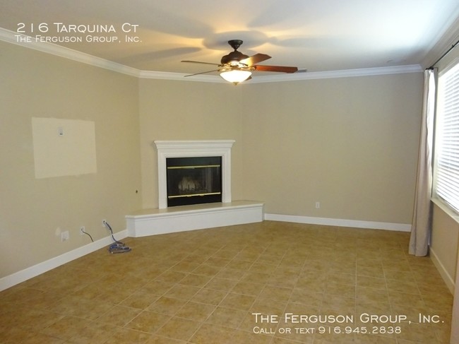 Building Photo - Five Bedroom Home in Serrano with Solar