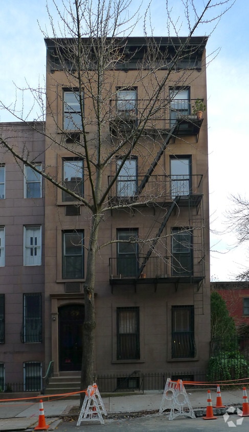 Building Photo - 59 Park Pl