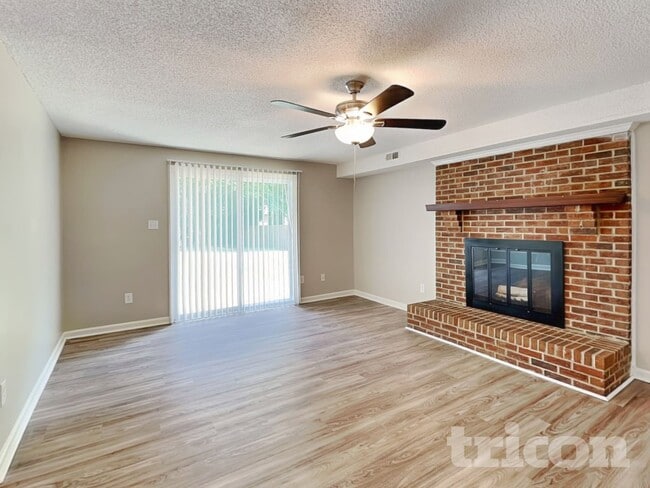 Building Photo - 10733 Downpatrick Pl