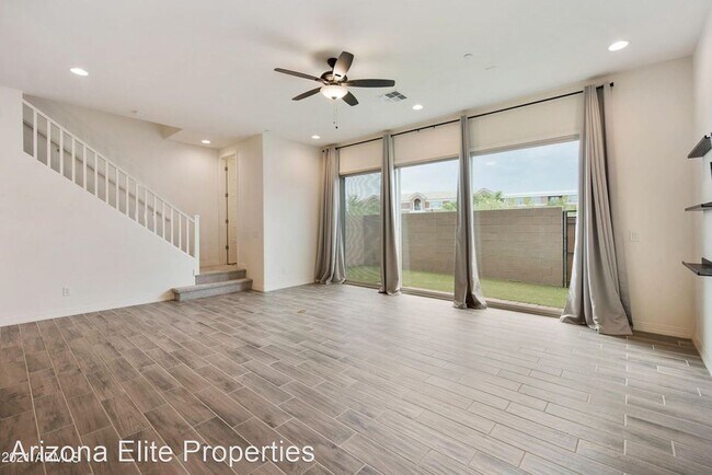 Building Photo - 3 br, 2.5 bath House - 7427 E Paraiso Dr