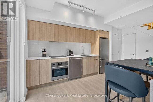Building Photo - 100 Carrick Trail