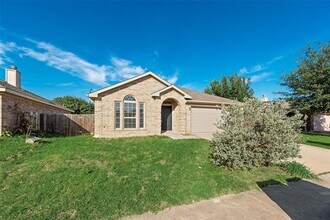 Building Photo - 7437 Diamond Springs Tr